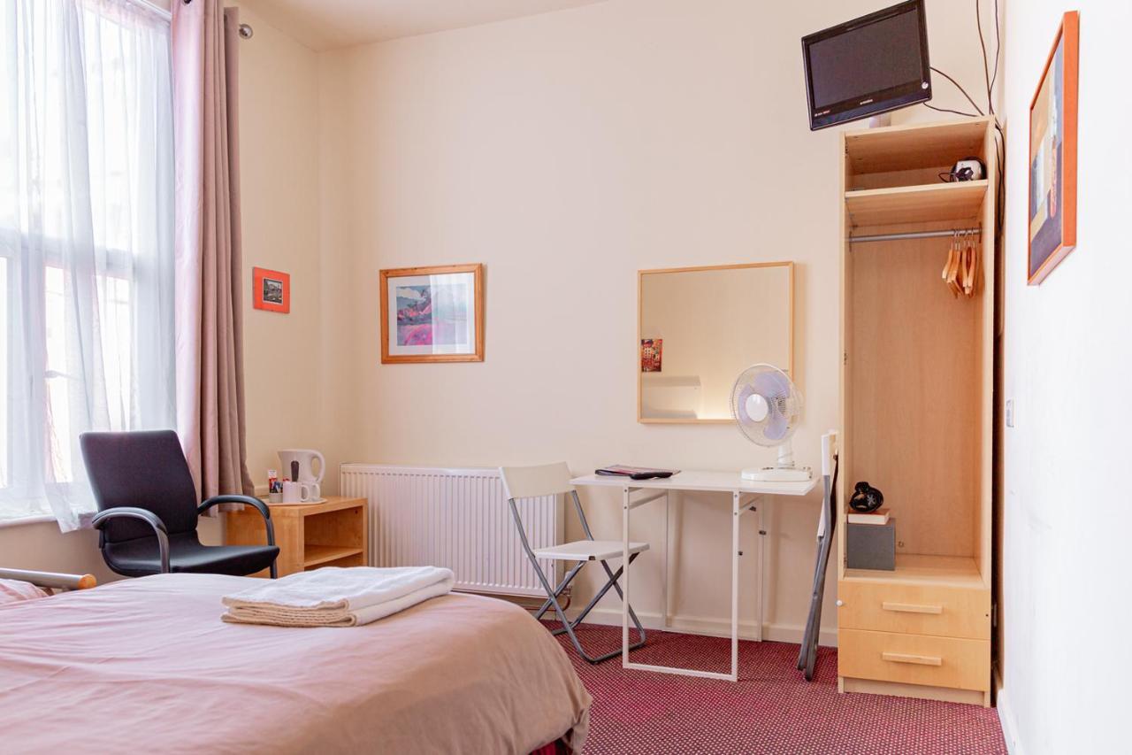 City Centre Guest House Gloucester Exterior photo