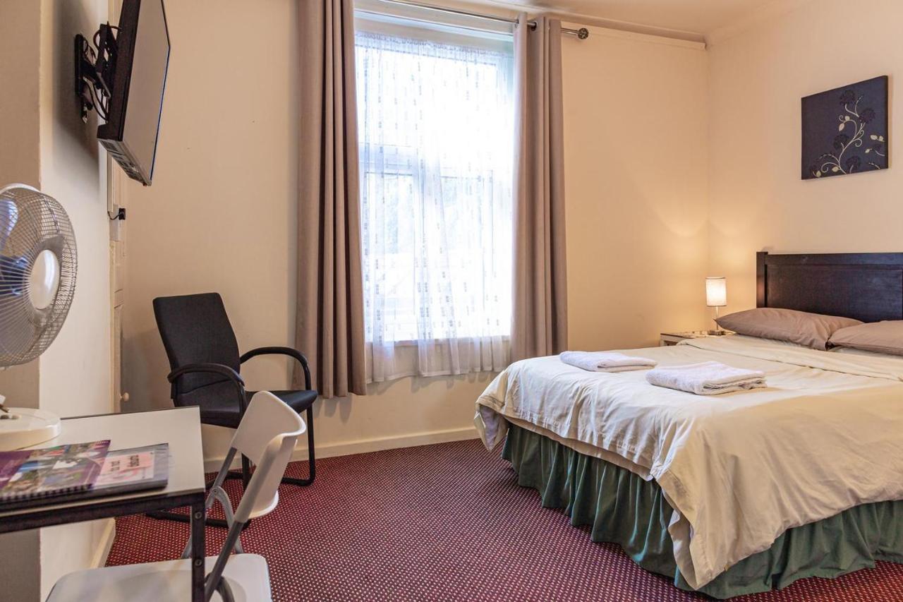 City Centre Guest House Gloucester Exterior photo