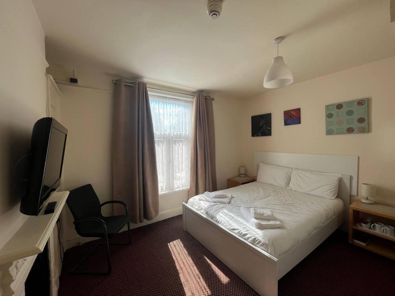 City Centre Guest House Gloucester Room photo