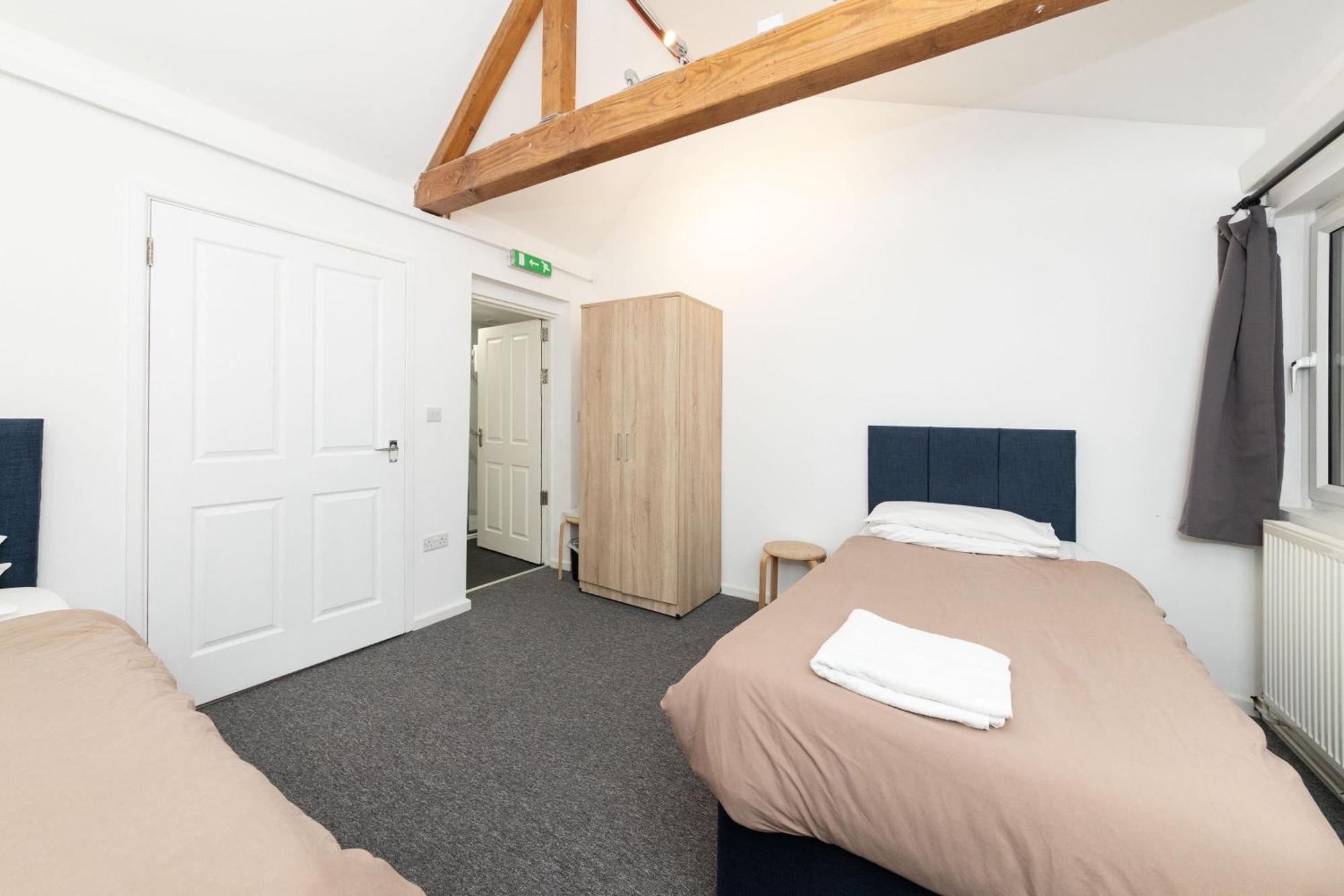 City Centre Guest House Gloucester Room photo