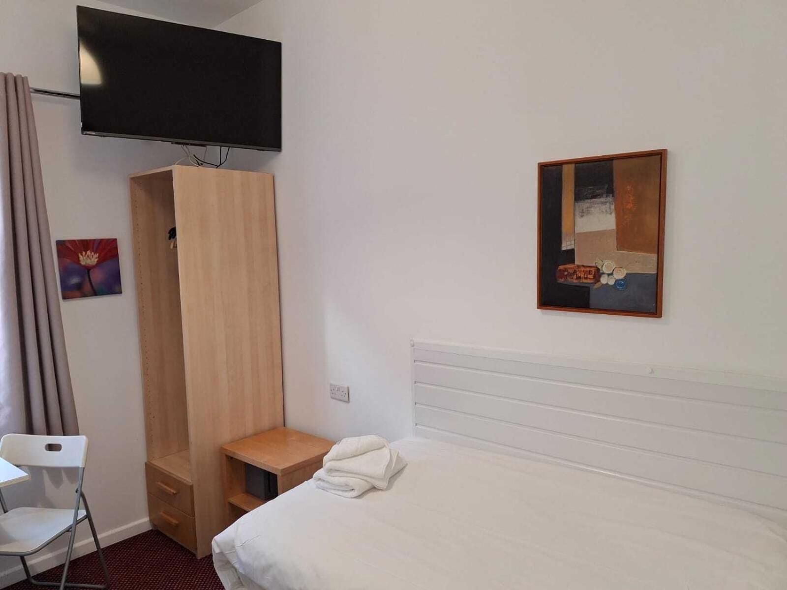 City Centre Guest House Gloucester Room photo