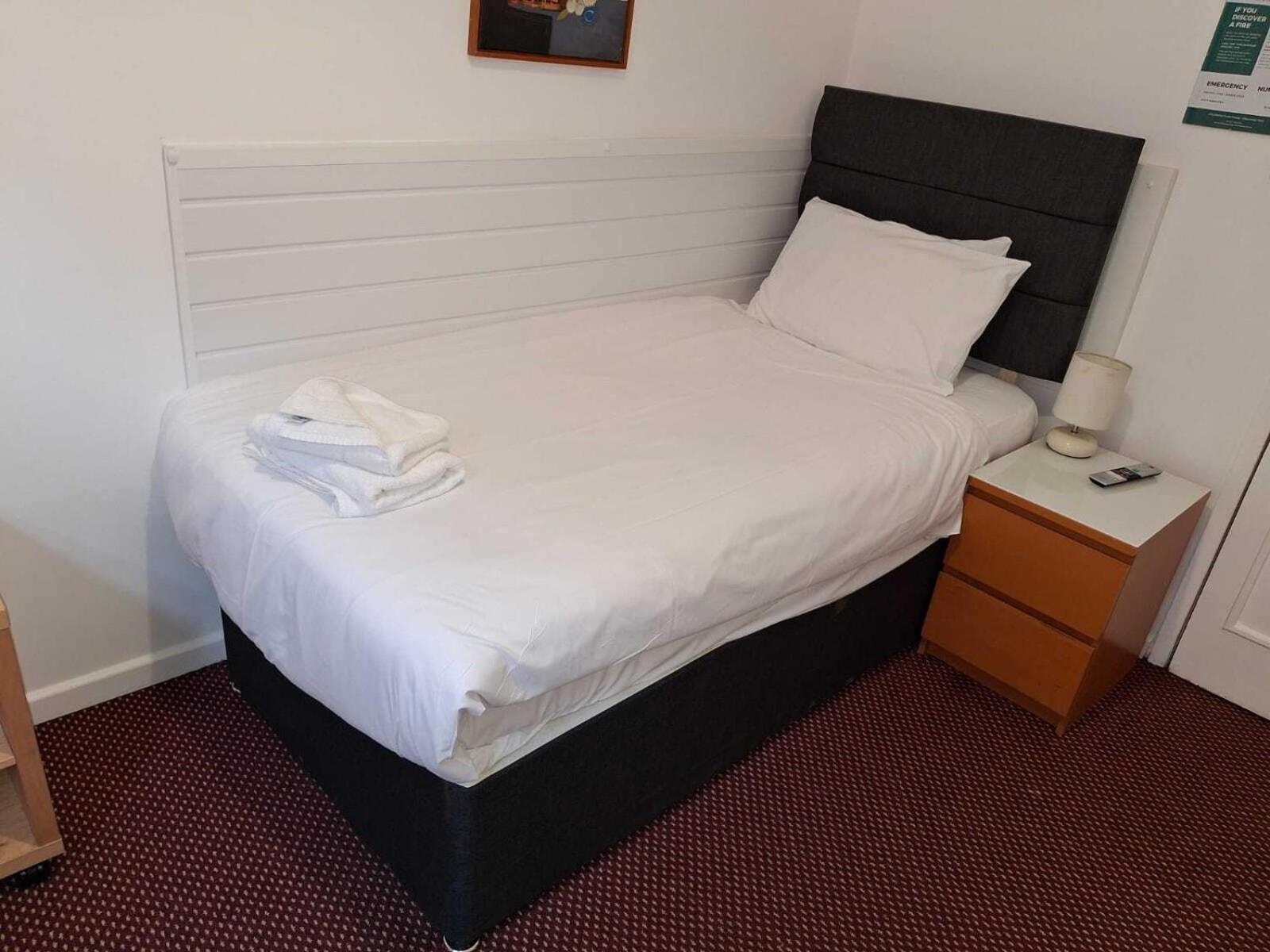 City Centre Guest House Gloucester Room photo