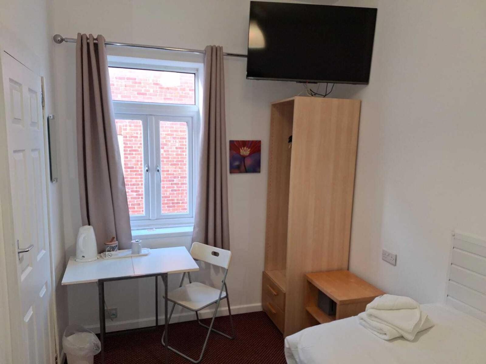 City Centre Guest House Gloucester Room photo